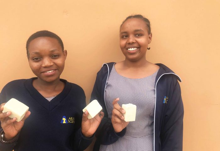 Congratulations to our Form 5 students for making bar soaps from old cooking oil👏🏽 Yes, you heard that right.😎